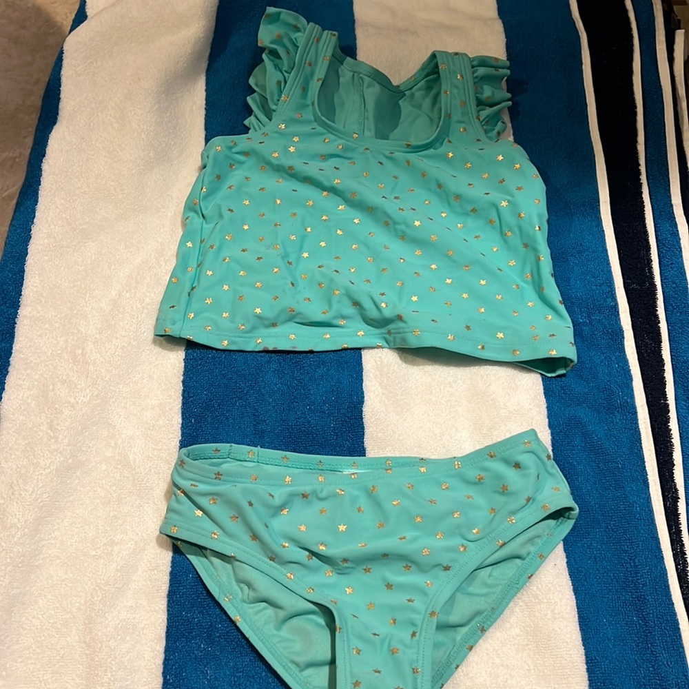 2 piece girls size 6 swimware
